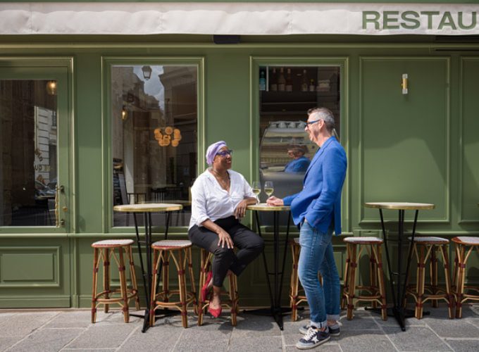 L_Arrêt-By-The-Grey---Paris-7-
